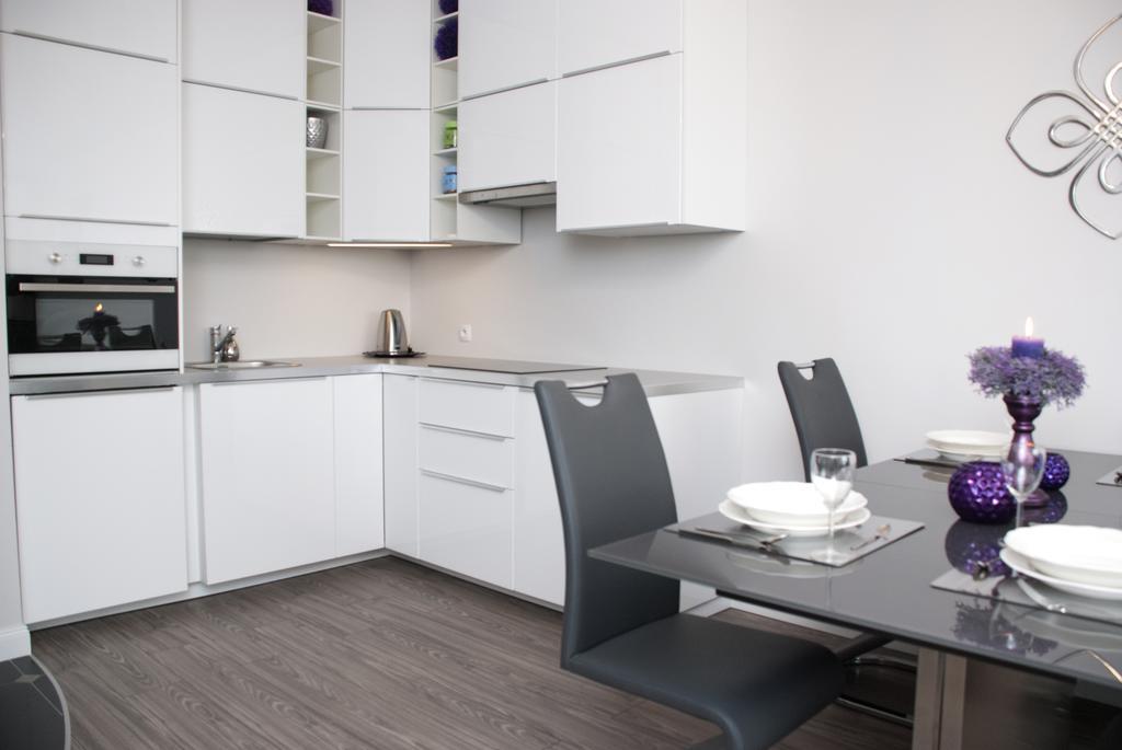 Apartamenty I.M.A Towarowa Posen Zimmer foto