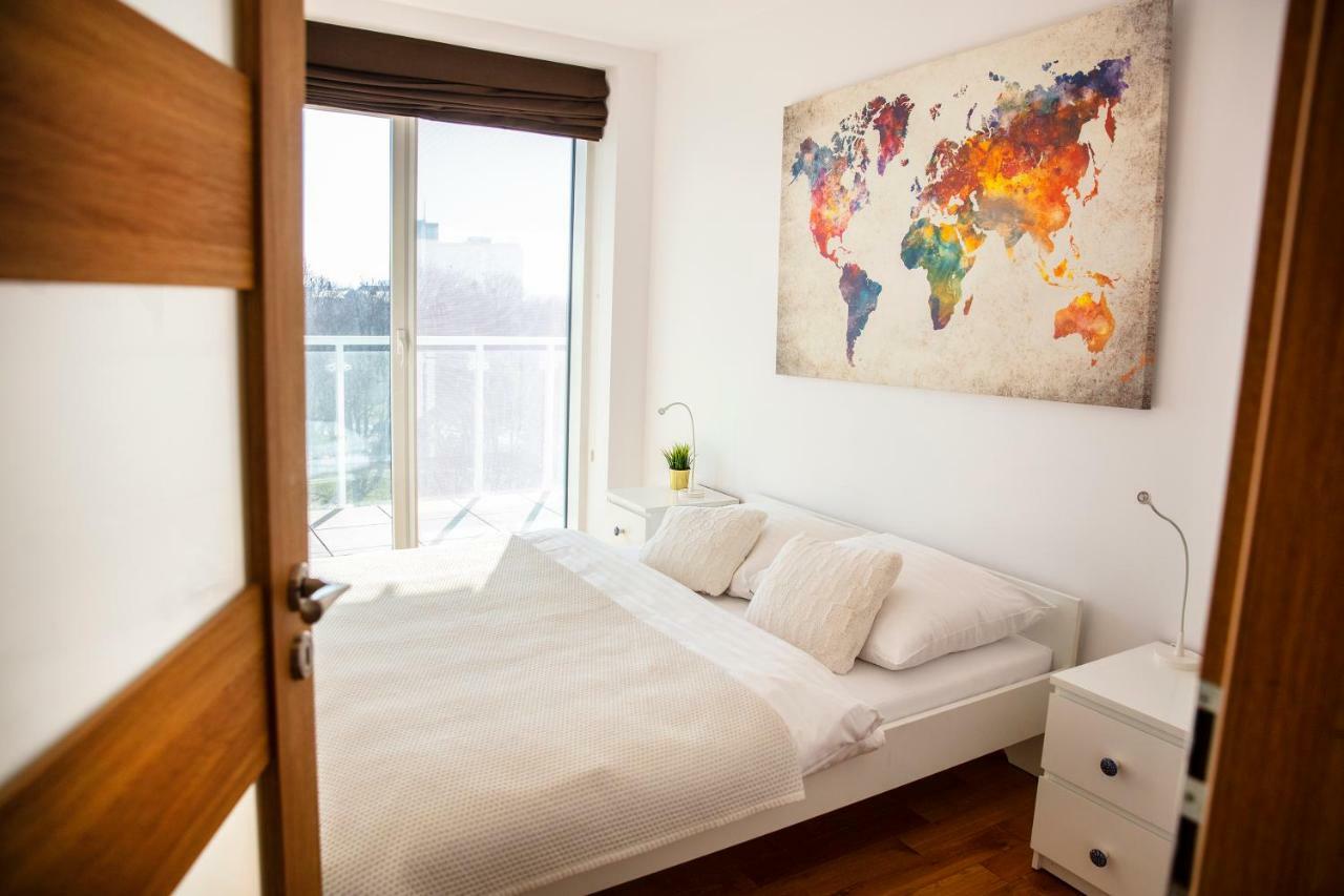 Apartamenty I.M.A Towarowa Posen Exterior foto